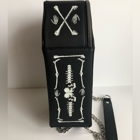Halloween Bone Handle Coffin Style Crossbody - Glow in the Dark Skeleton art NWT - Picture 7 of 12